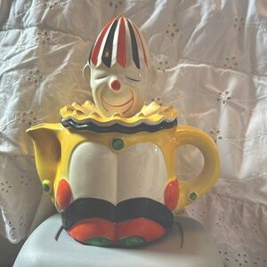 Vintage Japan Clown Juicer with 5 cups